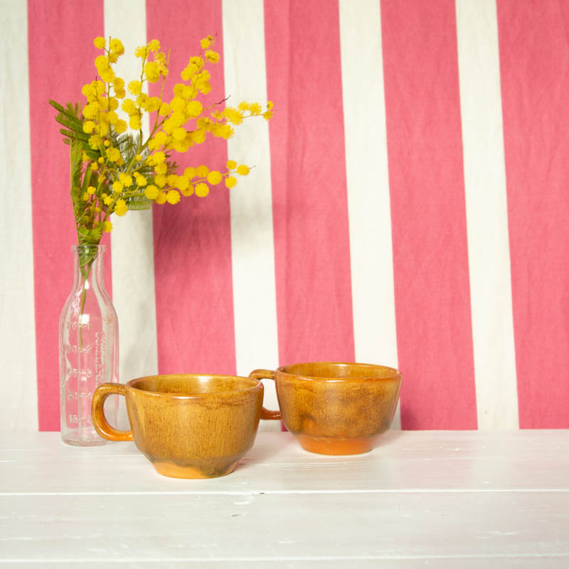 2 tasses en grès Henriot Quimper HB – Image 2