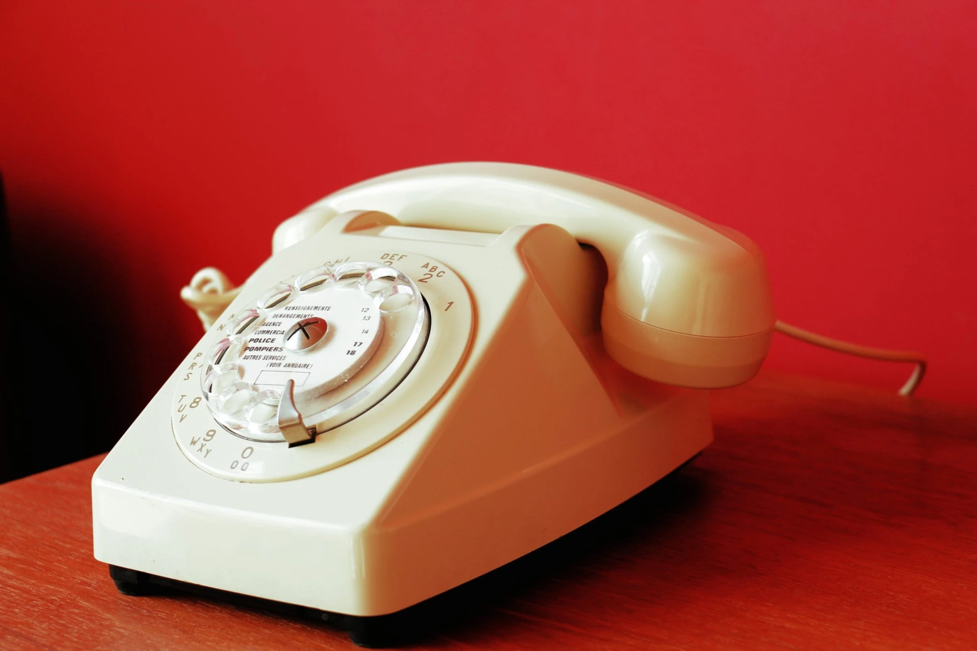 Téléphone Beige Socotel S63 à cadran rotatif – Image 4