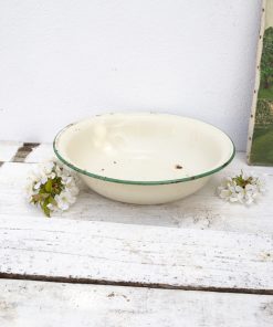 Bassine en émail liseré vert