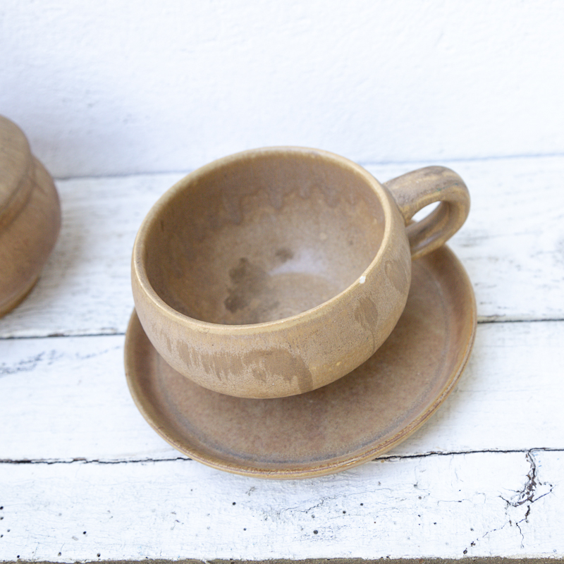 Tasse à thé et pot en grès – Image 8