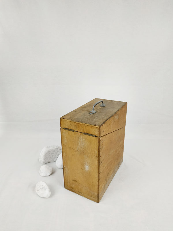 Boîte de rangement en bois VENDU – Image 5