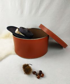 Boite à chapeau en cuir marron VENDU