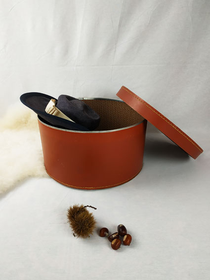 Boite à chapeau en cuir marron VENDU – Image 2