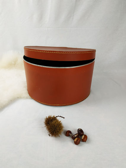 Boite à chapeau en cuir marron VENDU – Image 3