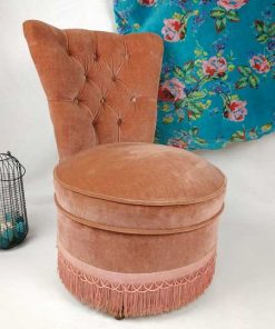 Alternative view of Fauteuil cocktail en velours vieux rose VENDU