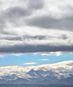 Nuages et Pyrénées bleues