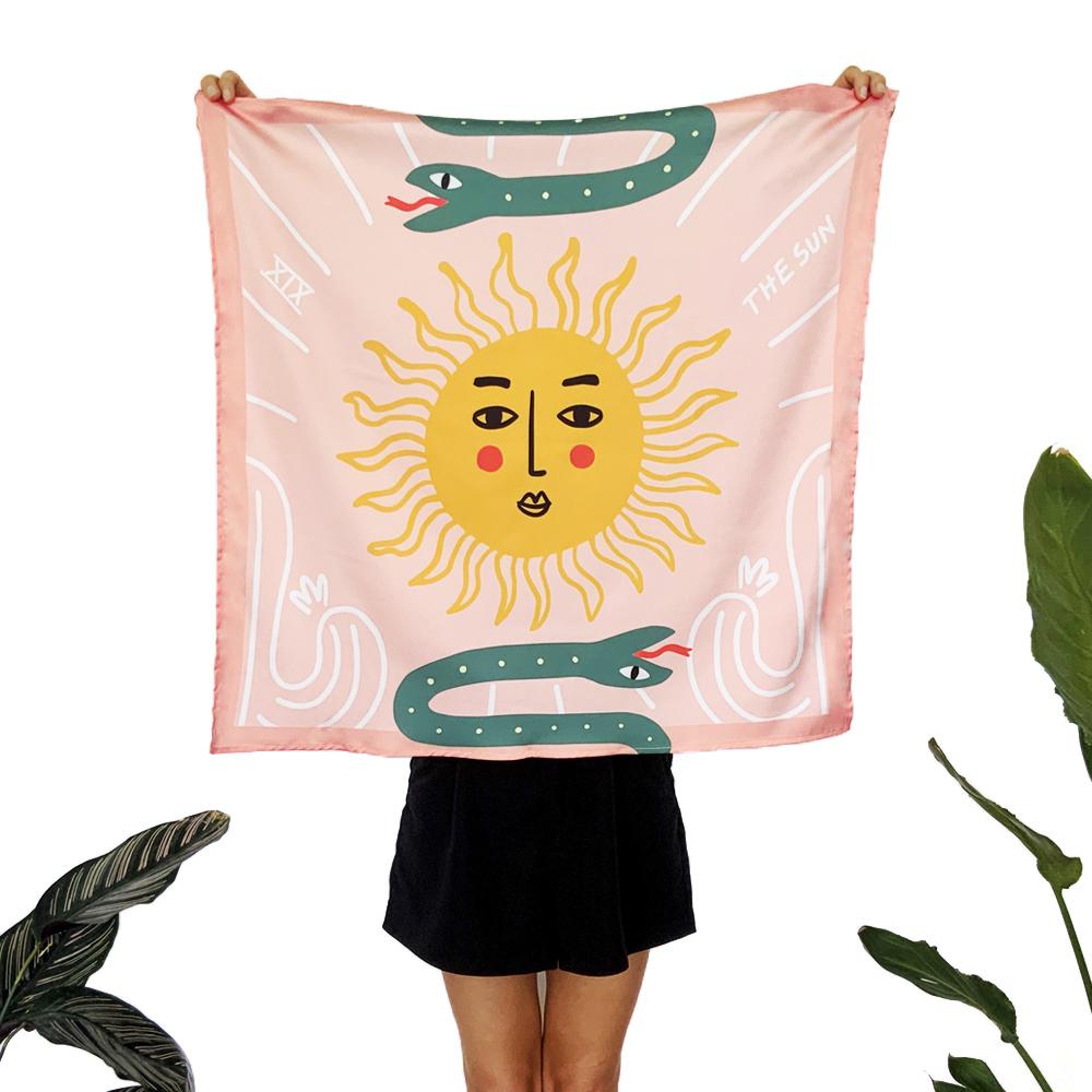 Pañuelo SUN TAROT – Arde – Image 2